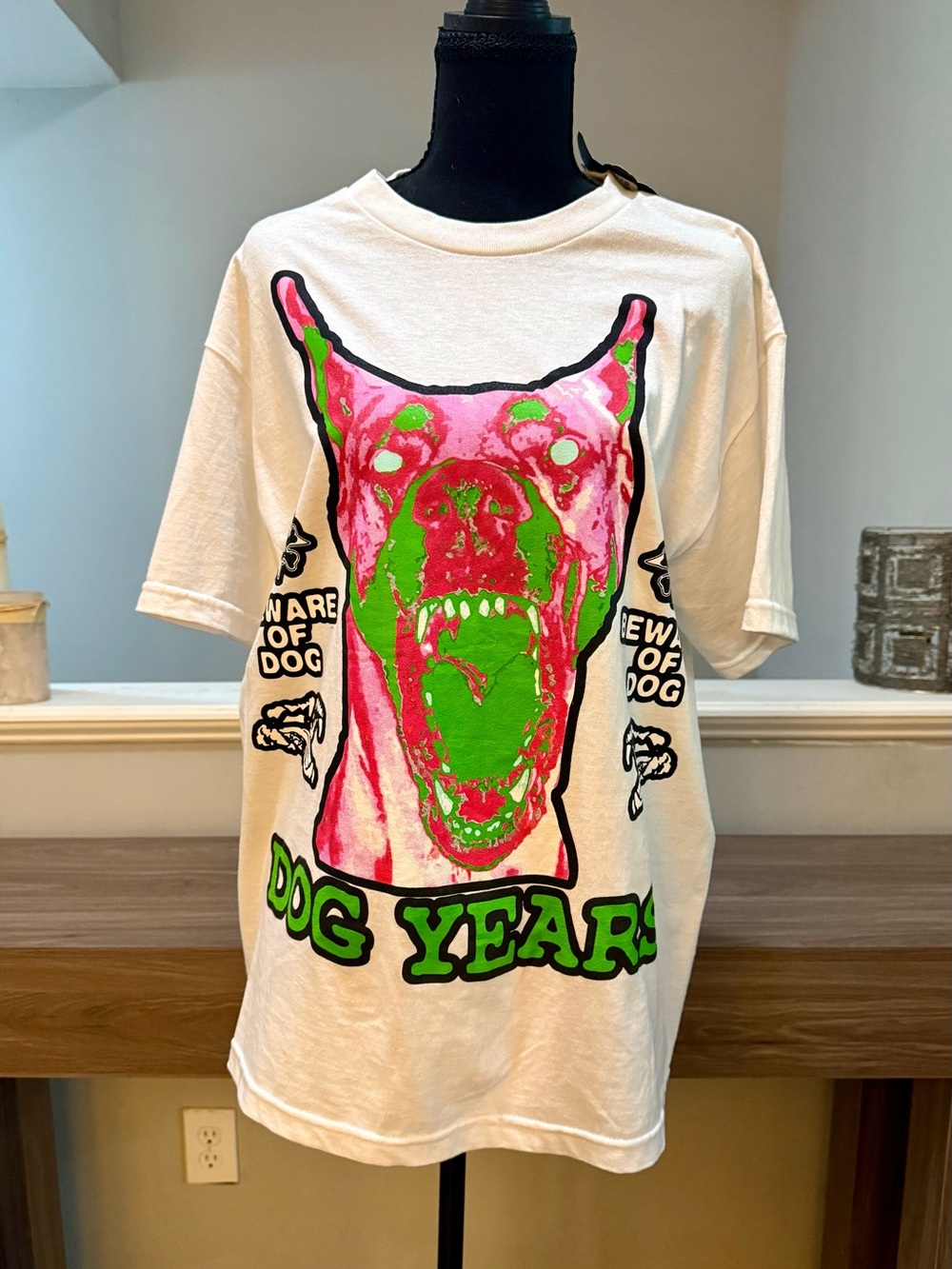 City Morgue Dog Years Skate Club Tee  NWT Size Medium